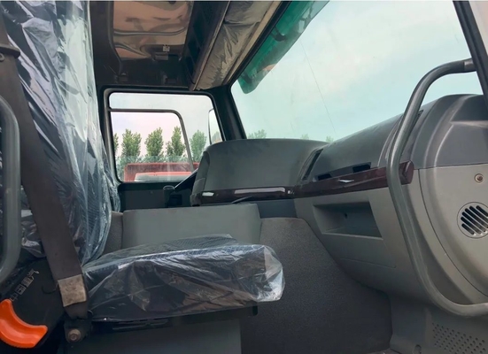 Shacman Sinotruk Heavy-Duty Comment tracteur camion remorque tête de camion avec une capacité de moteur &gt; 8L