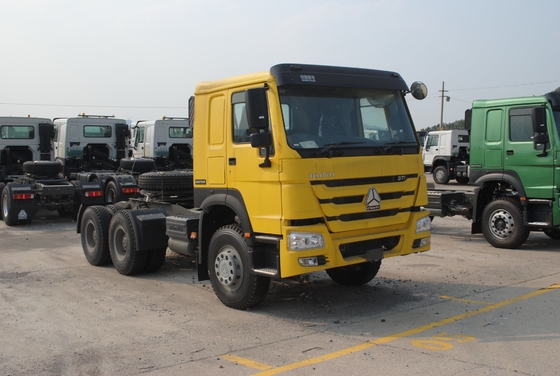 Vendre un camion-tracteur Sinotruk avec la norme d'émission Euro 2 5600x2300x1500