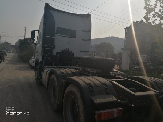 Sinotruk HOWO A7 Tracteur camion coût d'expédition et délai de livraison estimé à 351-450 ch