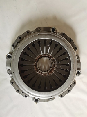 Accès à la boîte de vitesses Az9725160100 Couverture d'embrayage Assy pour le mécanisme d'exploitation HOWO du camion