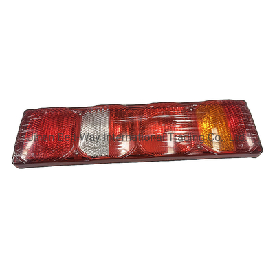 Pour le marché de l'Asie du Sud-Est HOWO 371 Lampes à combinaison de feux arrière/arrêt/vol A7 Wg9925810001