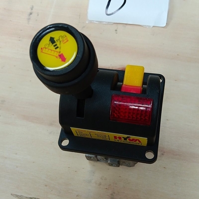 Partie de camion Sinotruck Hyva 14750652h soupape hydraulique manuelle pour les besoins