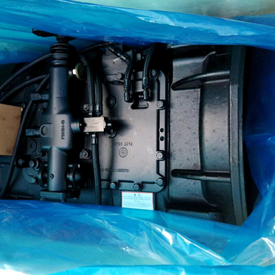 Assemblage personnalisé de boîte de vitesses Sinotruk Hw19710 pour les pièces du système de transmission de camions HOWO