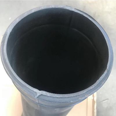 Pipe d'admission pour les pièces du système de propulsion