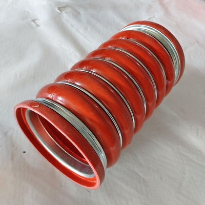 Pipe d'admission de refroidisseur WG9730530011 pour camion Sinotruk HOWO