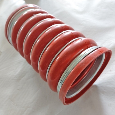 Pipe d'admission de refroidisseur WG9730530011 pour camion Sinotruk HOWO