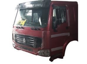 Tracteur de camion lourd avec cabine Sinotruk Cabine basse stable et durable Pas de lit