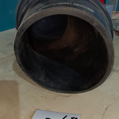 Pour les véhicules à moteur de type WD615/WP10/WP12, le tuyau d'admission d'air pour camions Sinotruk HOWO modèle WG9719190009