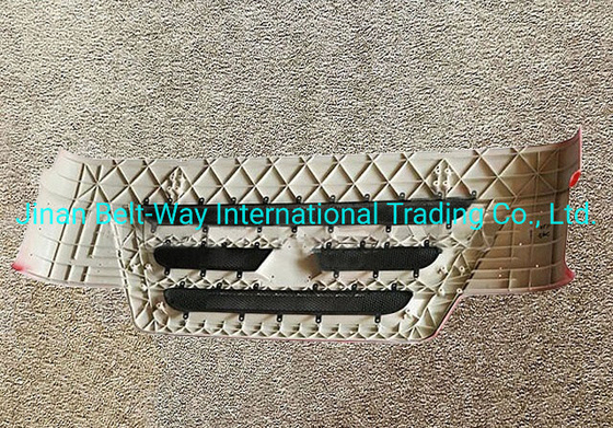 Sinotruk HOWO Pièces de camion Couverture avant Masque avant Wg1642111010 pour système de transmission