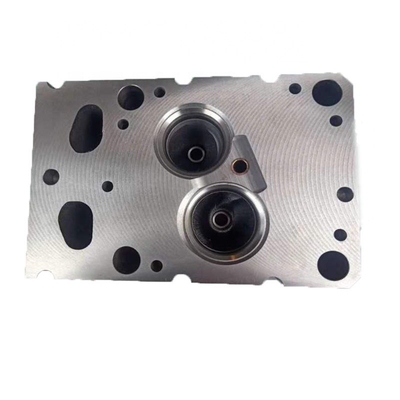 Moteur de modèle Haowo Truck Partie 612600040282 Tête de cylindre en argent pour les performances