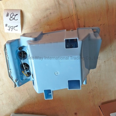 Système de conduite Pièces de roue pour Sinotruk HOWO Shacman Feuille avant de cabine de camion Wg9716720002