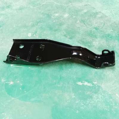 Wd615/Wd618/Wp10/Wp12 Moteur modèle Sinotruk HOWO Pièces de camion Porte charnière droite Az1642110033