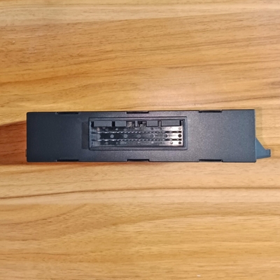 Comment Sinotruk N7g contrôleur de porte de camion lourd module Wg1671340051 pour vos besoins de camion