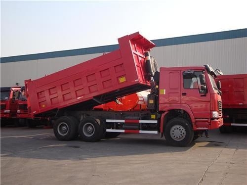 Conception de pneus radiaux 371HP HOWO pour ≤ 5 sièges de Sinotruk