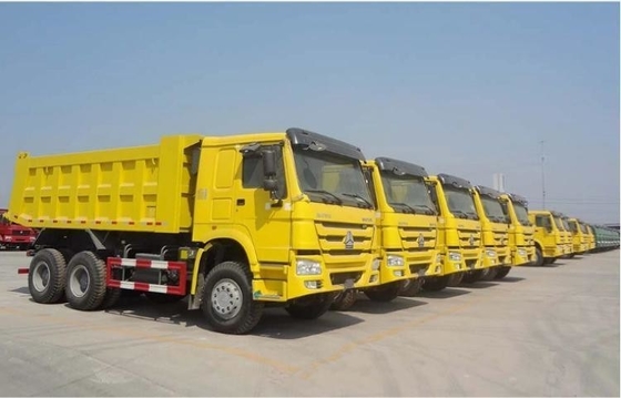 Sinotruk HOWO 30 tonnes à 50 tonnes 8X4 6X4 10 roues utilisées