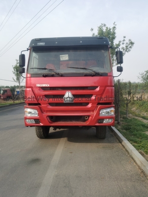 Type de camion Truck de décharge d'occasion HOWO Shacman/8*4 371HP 350HP pour les besoins du transport
