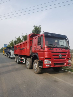 Type de camion Truck de décharge d'occasion HOWO Shacman/8*4 371HP 350HP pour les besoins du transport