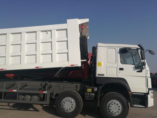 Camion à remontage à grande vitesse Sinotruk HOWO avec transmission manuelle
