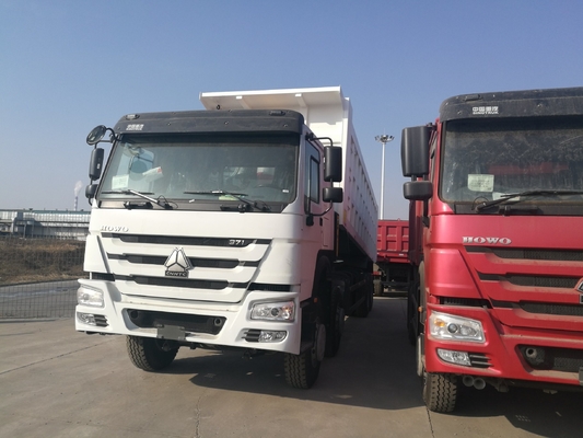 Camion à remontage à grande vitesse Sinotruk HOWO avec transmission manuelle