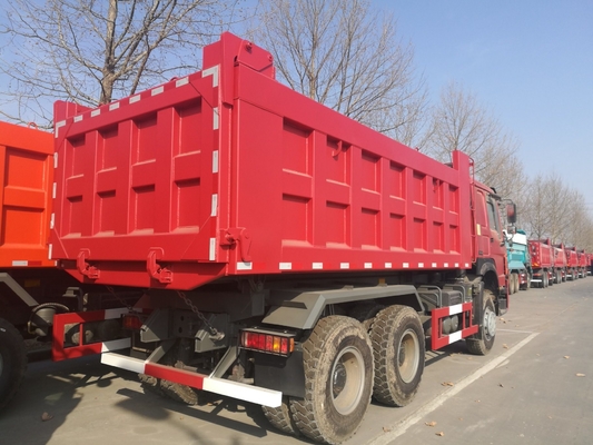 Sinotruk HOWO Camions à décharge Camions à décharge lourds 5800*2300*1500 mm avec consommation