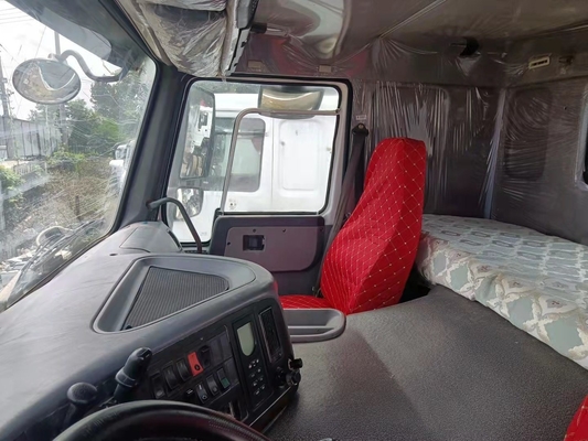 351-450 chevaux Sinotruk HOWO 336-380chevaux camion-déchargeuse à bascule avec capacité du moteur> 8L