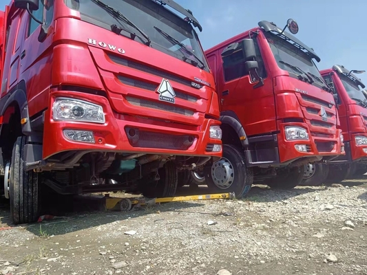 Conception de pneus sans tuyau Sinotruk HOWO 336-380HP camions de décharge avec 351-450 ch