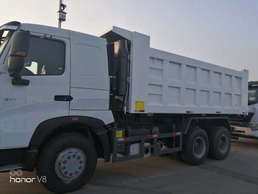 Conception de pneus sans tuyau Sinotruk HOWO 336-380HP camions de décharge avec 351-450 ch