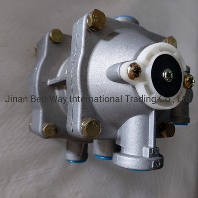 Valve de commande de remorque Wg9000360180 pour Sinotruk HOWO Truck Parts sur le marché de l'Asie du Sud